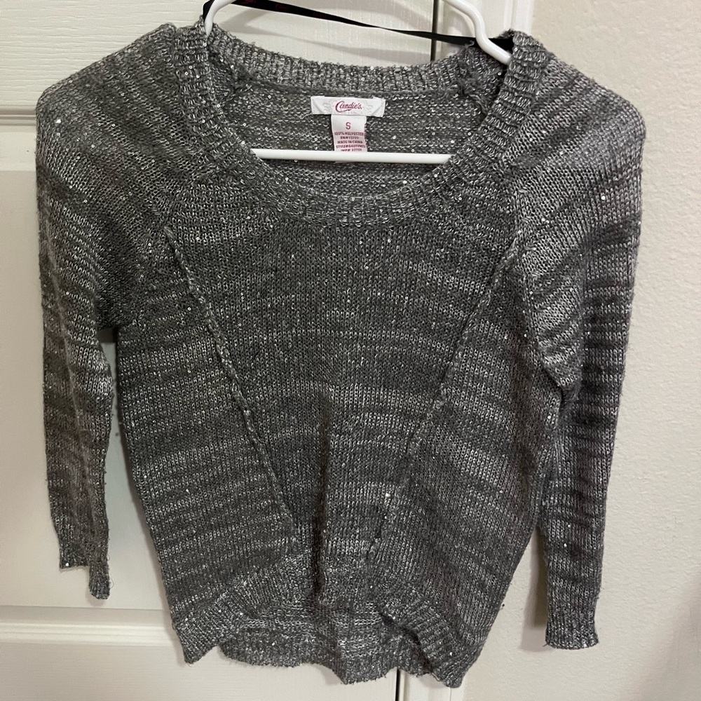 Gray sweater with sequins
